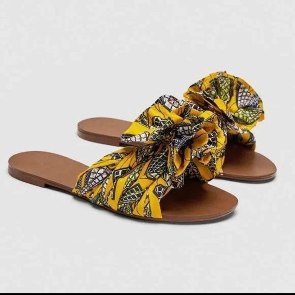 Zara Yellow Sandals with Bold Pattern